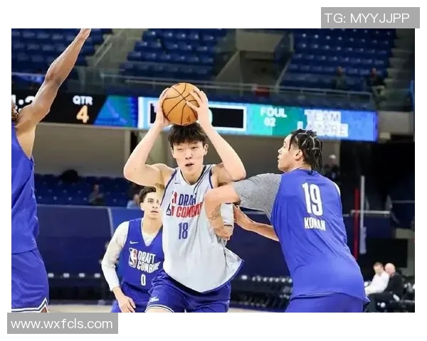 开拓者应调整战略以适应杨瀚森的风格避免尴尬境地