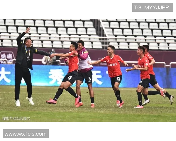 都体报道DV9肌肉伤情轻微周末联赛将以替补身份出战