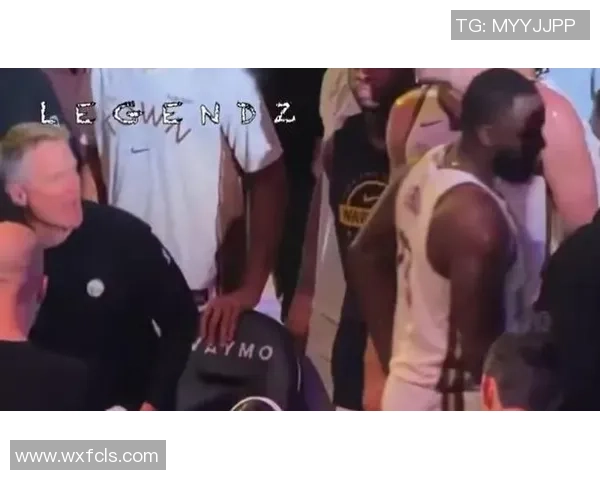 勇士替补席冲突升级追梦失控怒斥科尔引发热议