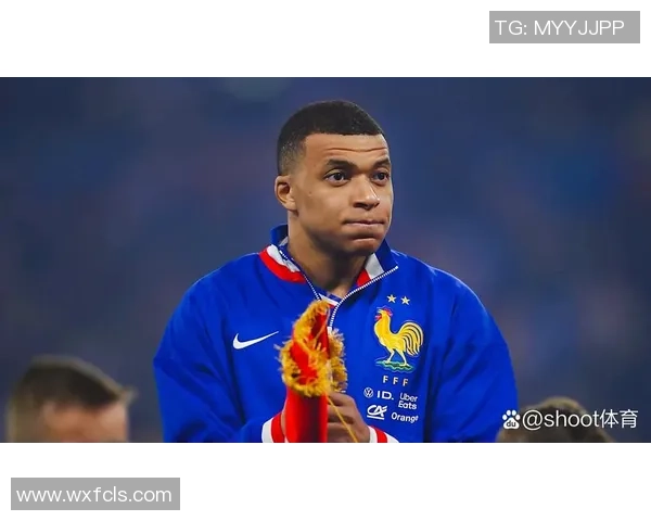 姆巴佩接过法国10号球衣责任普拉蒂尼称其理解重要性