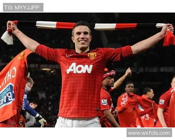 范佩西之子替补出场梅开二度却遭绝杀球队遗憾3-4落败